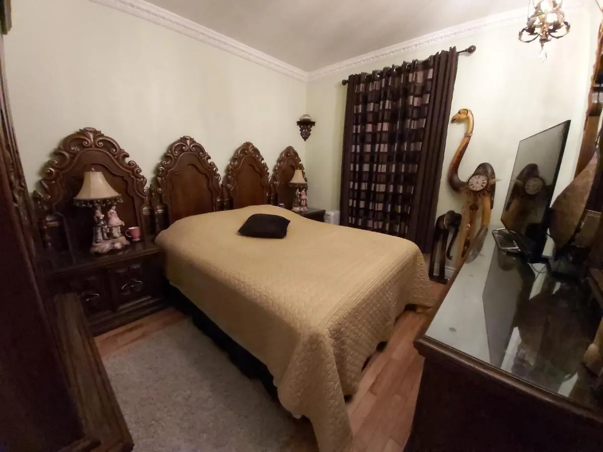 Lovely Classic Room Montreal